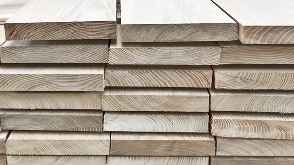 Robinien-Schnittholz, fixe Breite